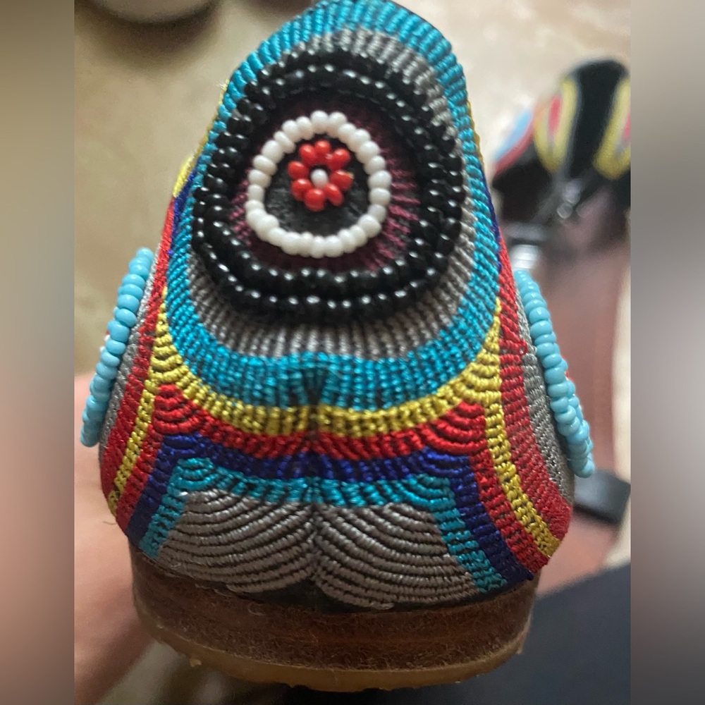 Lovely colorful sandals from Australia size 9